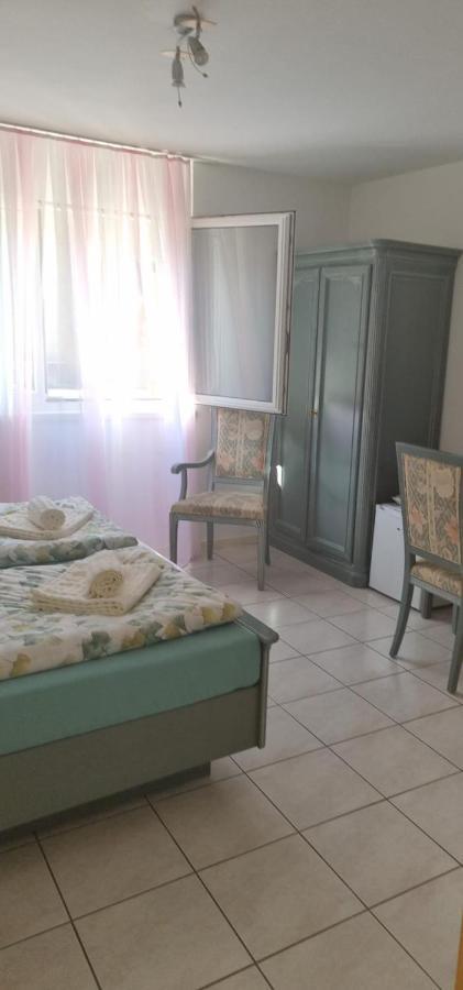 Hotel A U R O R A à Cadenazzo Extérieur photo